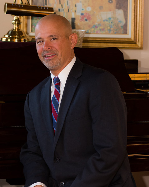 Vincent Albunio, Esq